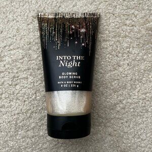 Bath & Body Works - Into the Night Body Scrub